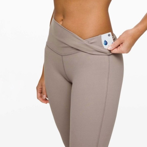 Lululemon Align 25” Leggings - Picture 2 of 6